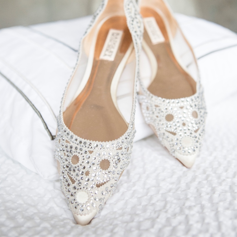 Badgley Mischka Gigi Flats size 7.5